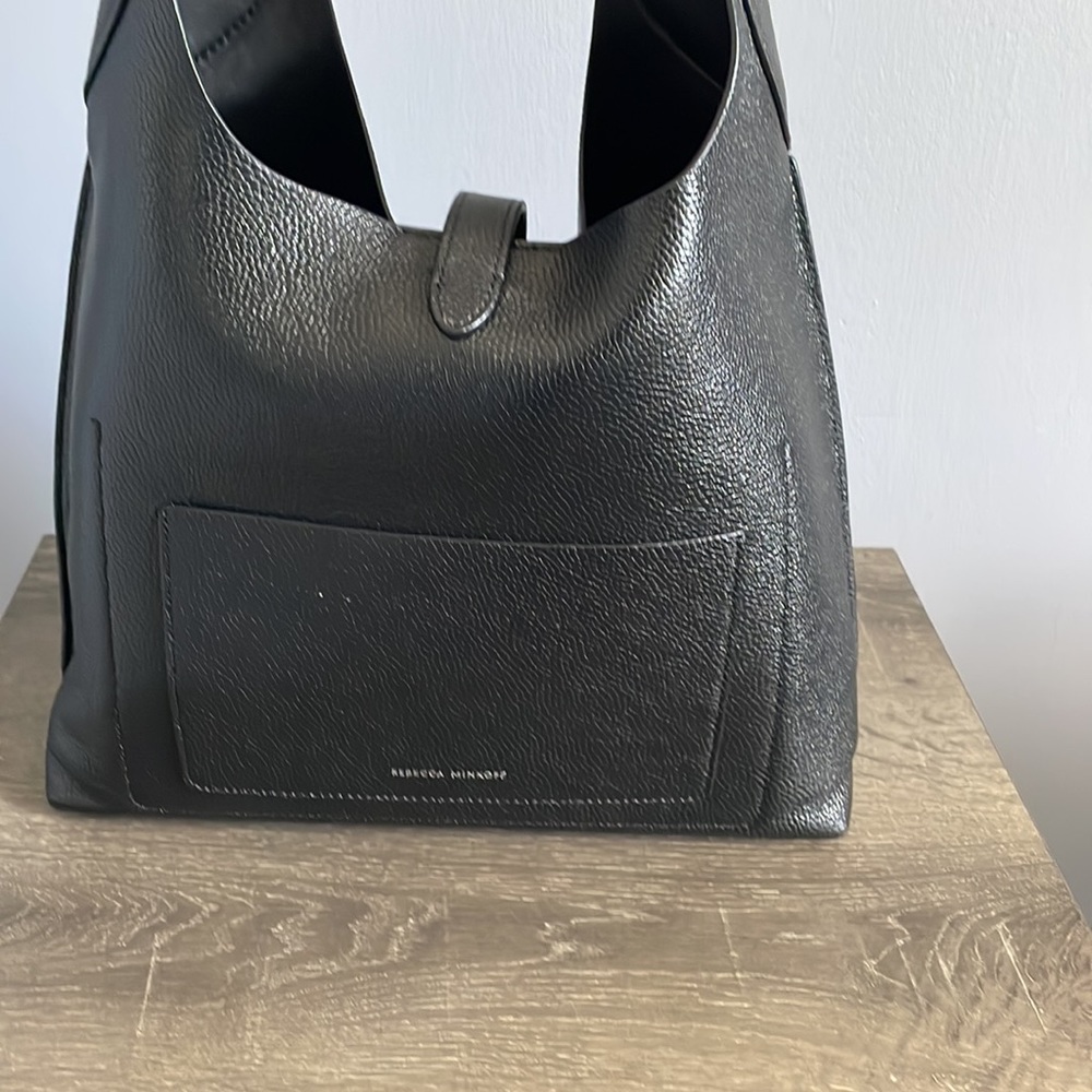 Elegant Black Leather Women's Bag - Picture 3 of 7